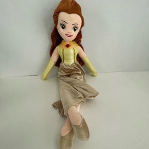 ✨✨Disney beauty and the beast Belle doll✨✨